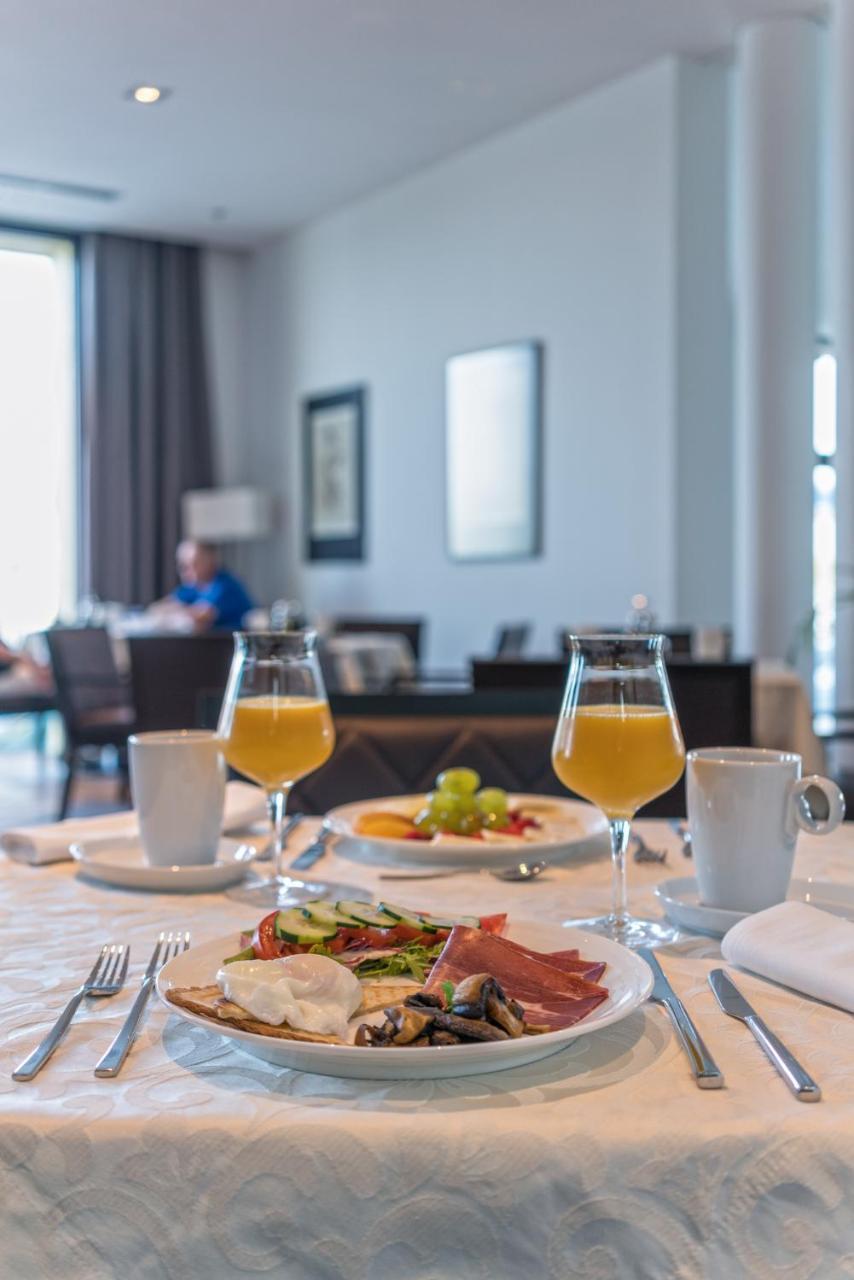 Bellevue Superior City Hotel Šibenik Esterno foto