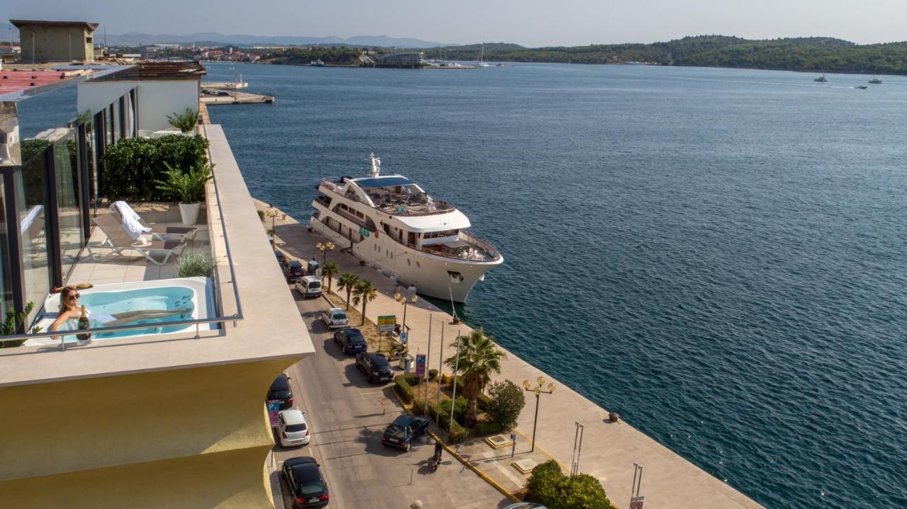 Bellevue Superior City Hotel Šibenik Esterno foto